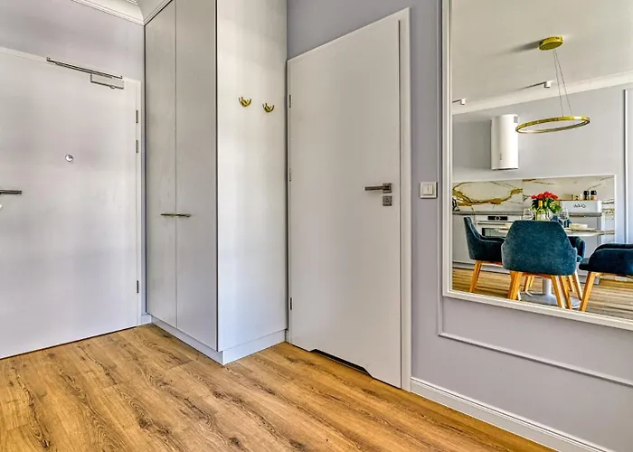 Апартаменты D212 Classik Z Basenem, Sauna, Jacuzzi, Przy Samej Plazy - 5d Нехоже